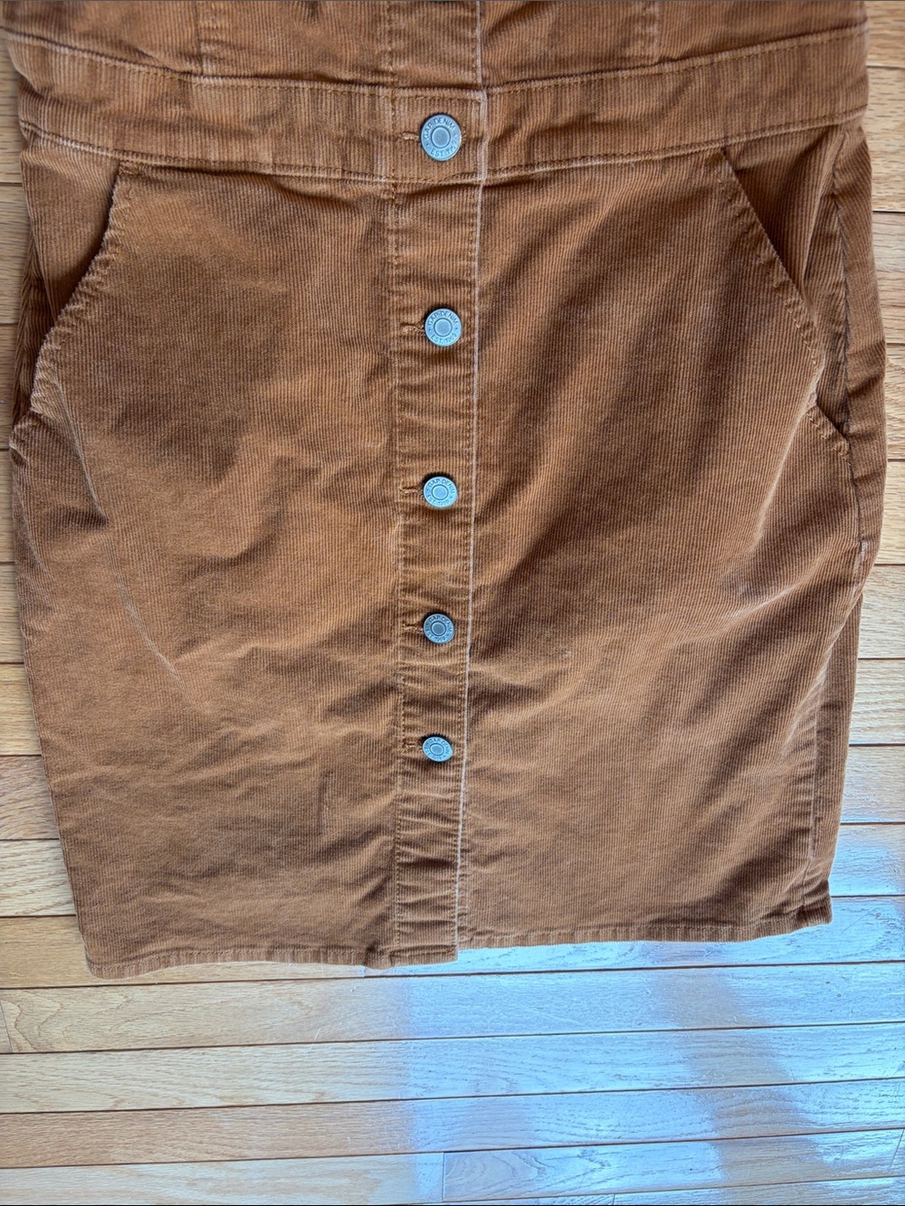 GAP Brown Button-Front Apron Dress with Adjustable Straps - Picture 4 of 7